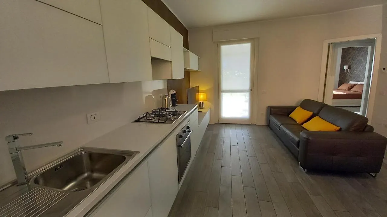 Apartment Home Sweet Home Pessano con Bornago